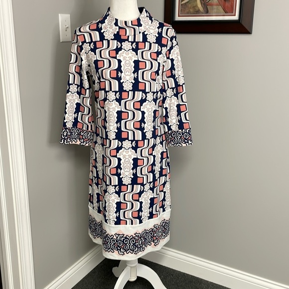 J.McLaughlin Mock Neck Shift Dress Womens Size Medium Catalina Cloth - Picture 1 of 7